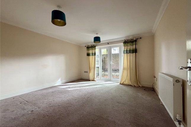8, Linden Gardens, Dorset photo 2