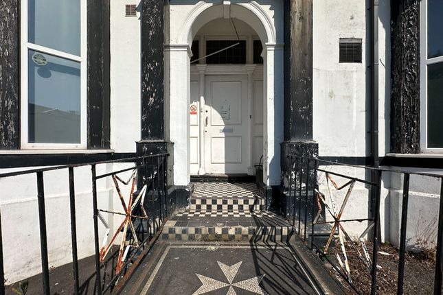 20 Scarisbrick Street, Southport photo 3