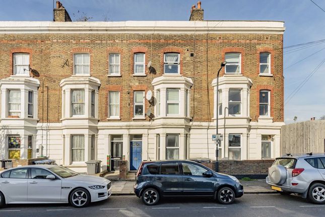 2 bed flat for sale in Claremont Road, London W9