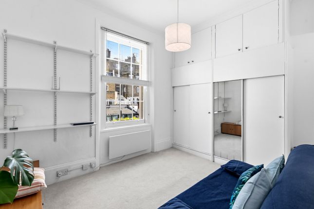 Flat 8, 38, Gloucester Terrace, London photo 4