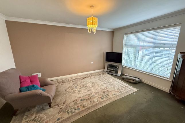 44, Clover Way, Spalding photo 5