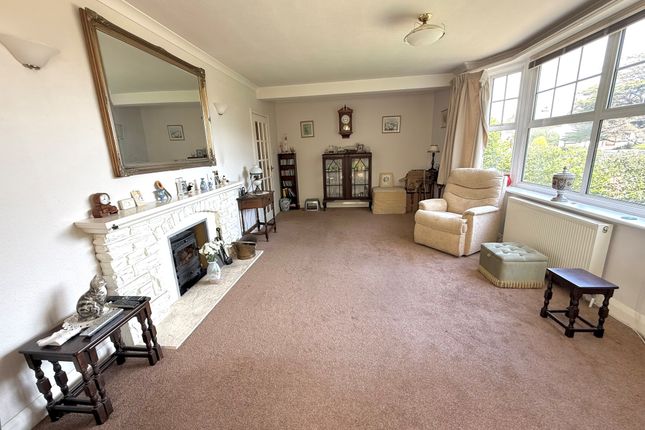 72, Sea Lane, Rustington photo 2