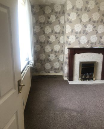 21, Clarendon Road, Rotherham photo 2