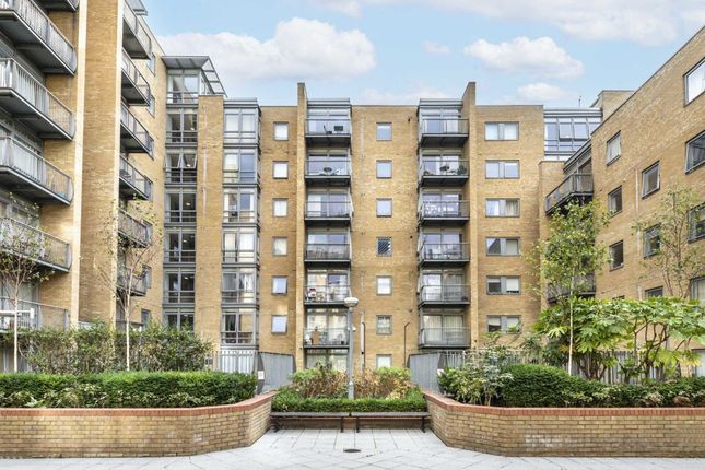 Thumbnail Flat to rent in Cassilis Road, London