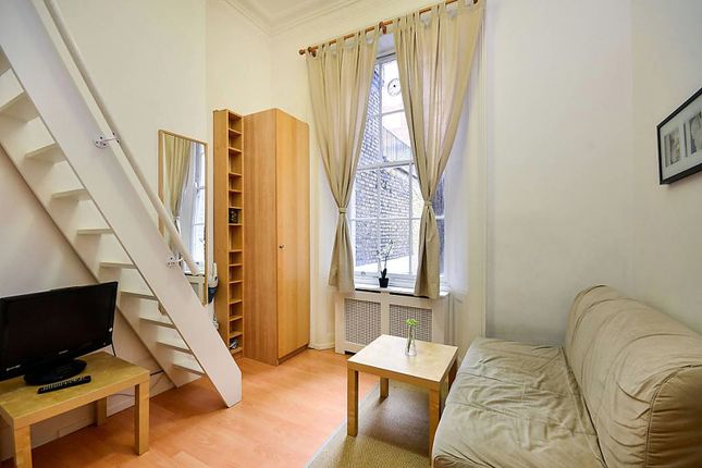 Studio to rent in Claverton Street, Pimlico, London