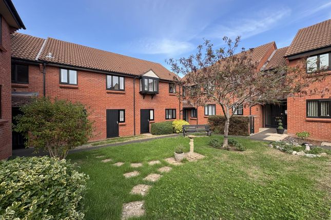 1-bed flat on 47, Anson Way, Bridgwater, £75,000