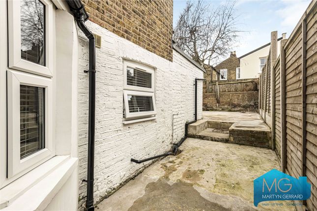 Terraced house for sale in Thorpedale Road, London
