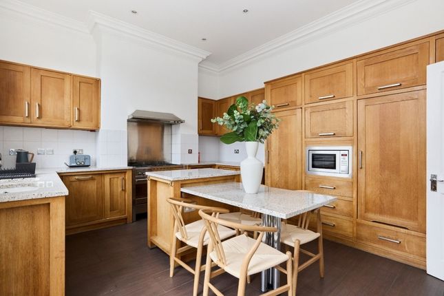 6, Rudall Crescent, London photo 2