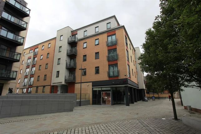 Flat to rent in Waterloo Street, Leeds