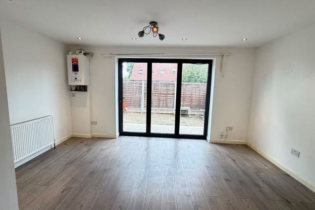96, Keir Hardie Way, Barking photo 5