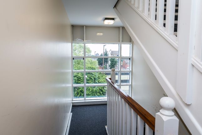 Flat for sale in Gilmartin Grove, Liverpool, Merseyside