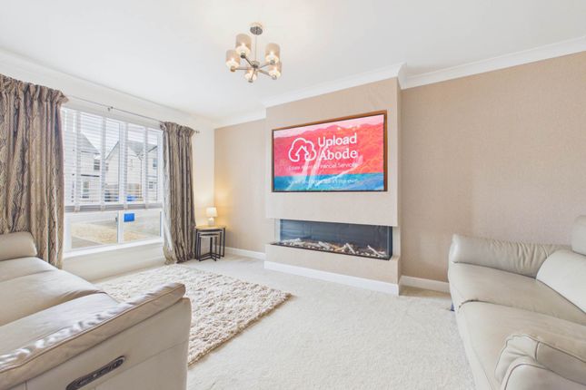 4, Bissell Crescent, Glasgow photo 2