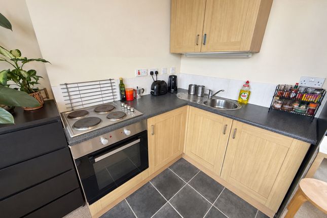 Flat 7, 84, Coldharbour Road, Redland, Bristol photo 3