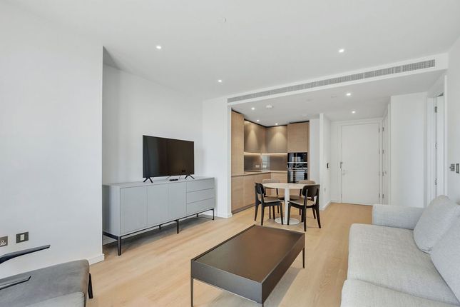 1-bed flat on George Street, Vertus, London, £3,050/mo