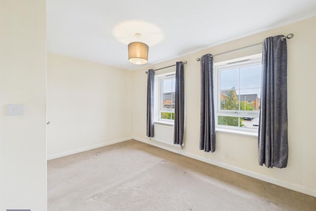 Richmond Lane, Kingswood photo 4