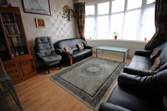 13, Northleigh Road, Firswood photo 4
