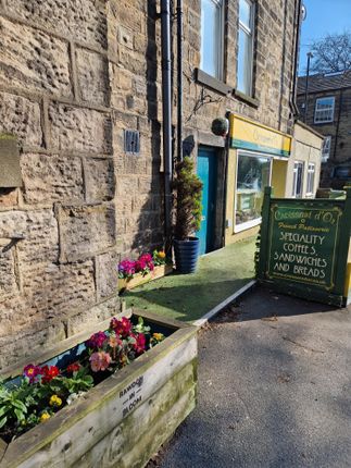 Thumbnail Restaurant/cafe for sale in LS19, Rawdon, Yorkshire