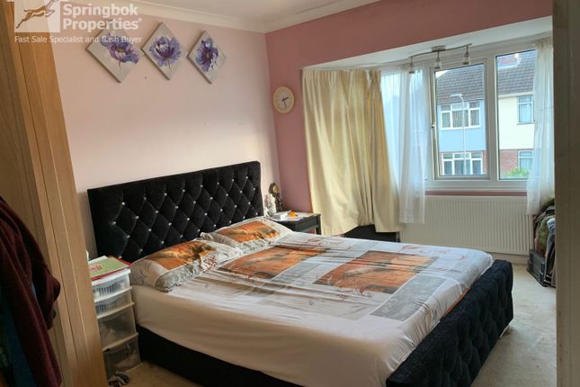 Terraced house for sale in Shipley Road, Newport Pagnell, Buckinghamshire