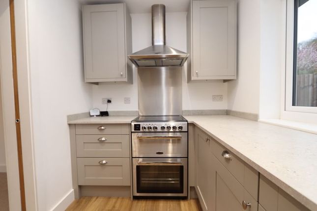 1a, Conygar Close, Clevedon photo 4