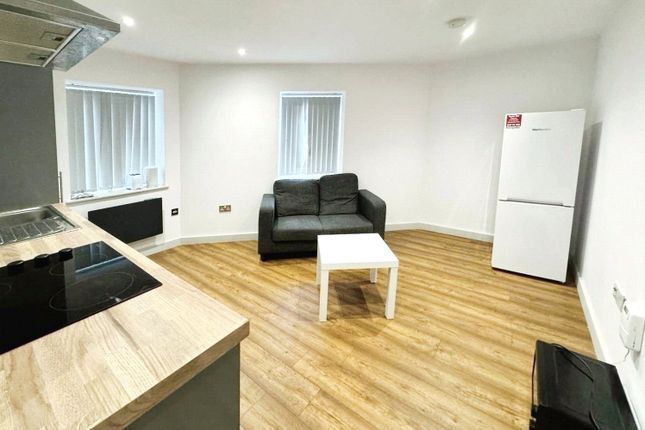 Apt 16
