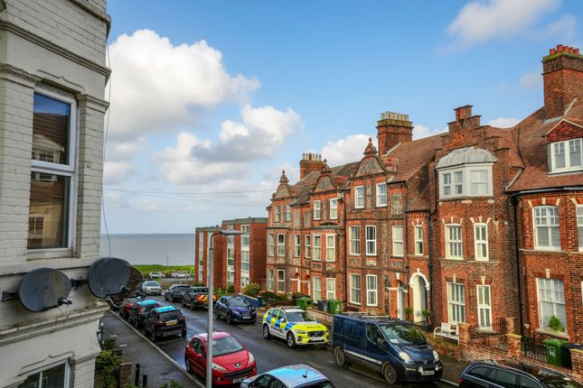 Flat 2, 26 Alfred Road, Cromer photo 2
