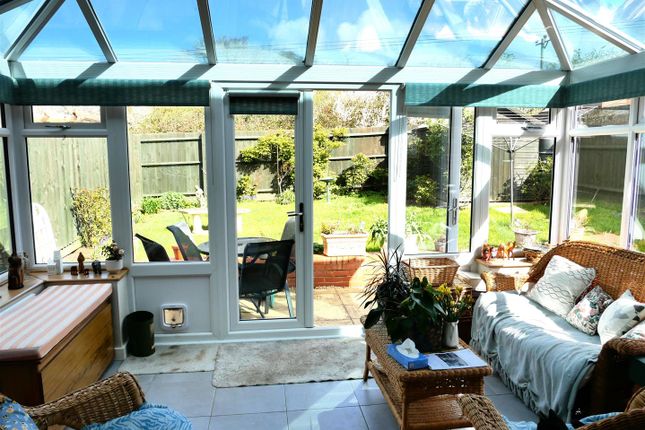 34, Larkspur Drive, Calne photo 3