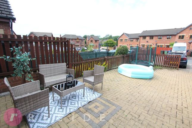 13, Fletton Mews, Rochdale photo 4