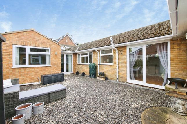 1, Cotswold Way, York photo 2