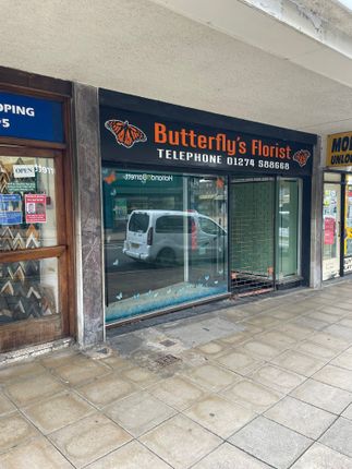 Retail premises to let in Kirkgate, Shipley