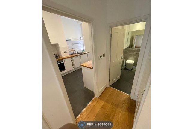 Flat A, Clevedon Mansions Lissenden Gardens, London photo 2
