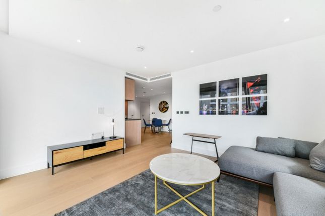 Thumbnail Flat to rent in Chartwell House, London