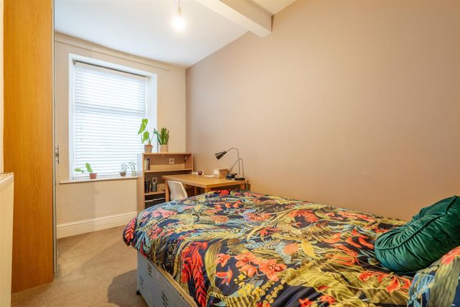86, Mulehouse Road, Sheffield photo 4