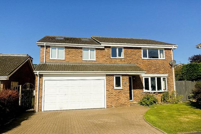 Thumbnail Detached house for sale in Beadle Garth, Copmanthorpe, York