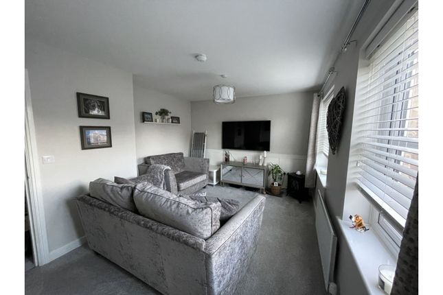 Town house for sale in Larch Lane, Preston