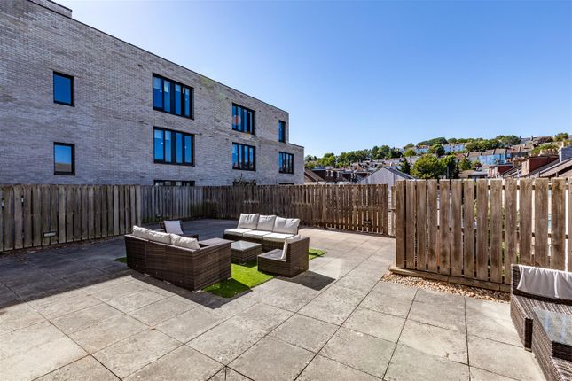 Flat 5, 31, Edinburgh Road, Brighton photo 4
