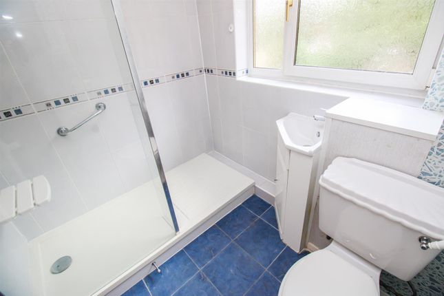 22, Greenhill Road, Wakefield photo 4