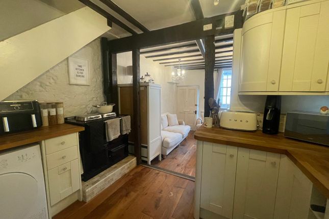 Cottage to rent in Little Beams, High Street, Ditchling