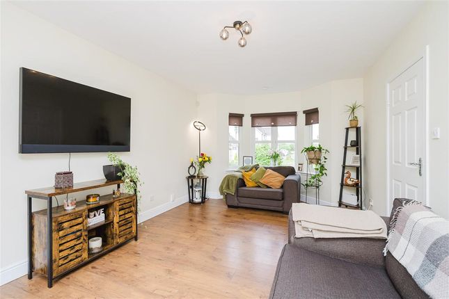 20, Academy Place, Bathgate photo 4