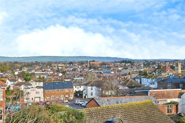 Flat 7B, Rychris Court, 8, Victoria Avenue, Isle of Wight photo 2
