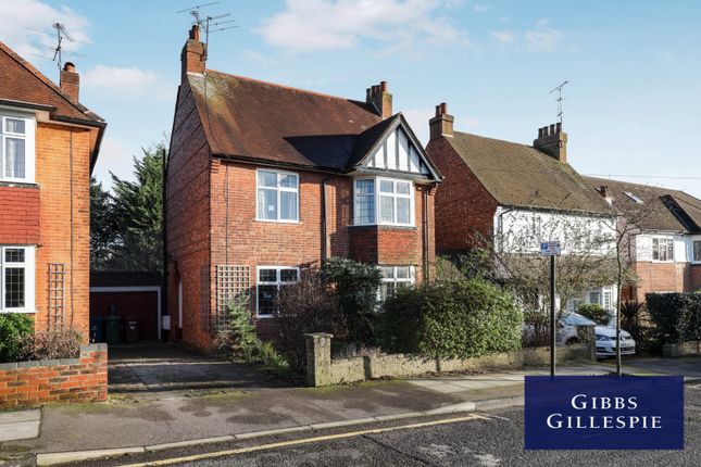 Thumbnail Detached house to rent in Meadow Road, Pinner