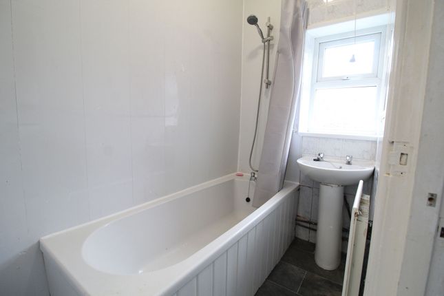 9 Lynwood Avenue, Newbiggin-By-The-Sea photo 4