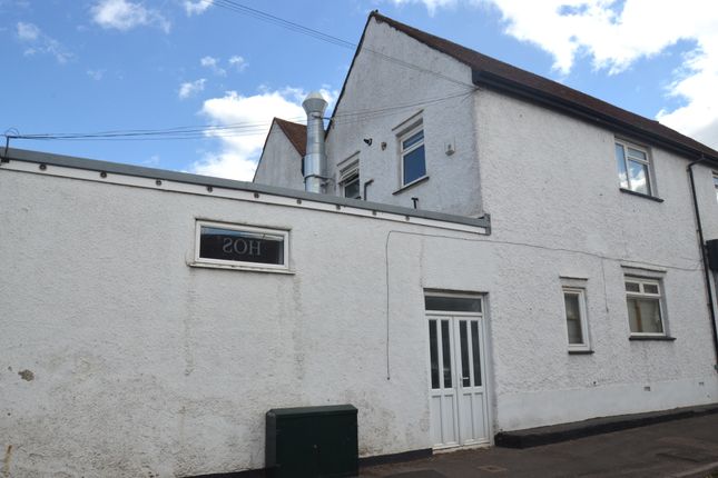 Studio flat on 209B, Laleham Road, Shepperton, £1,000/mo