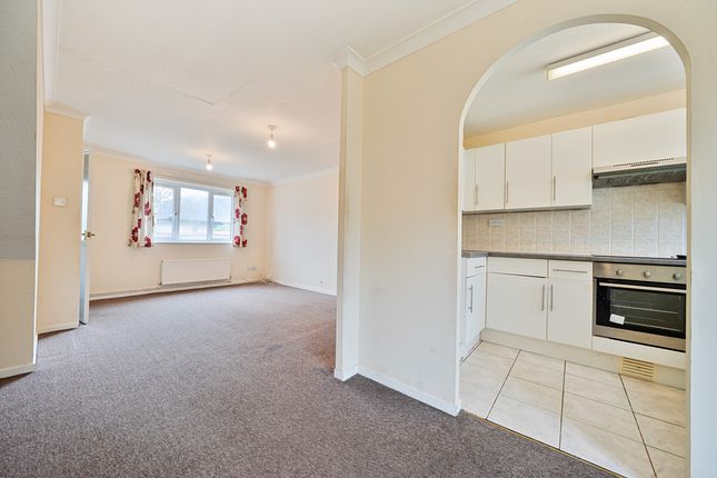11 Bradford Close, Taunton photo 4