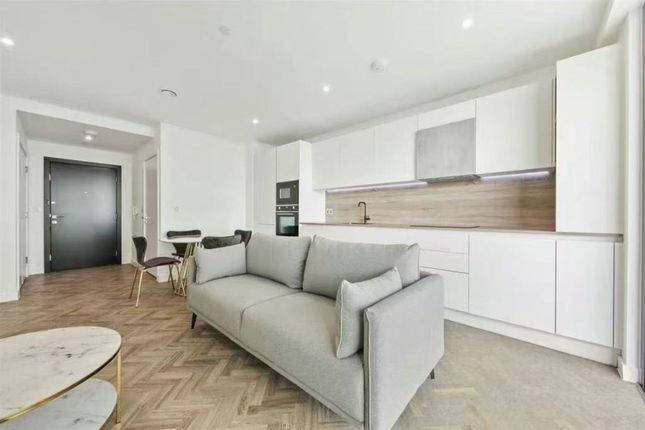 Apt 506, Skyline Apartments, London photo 4