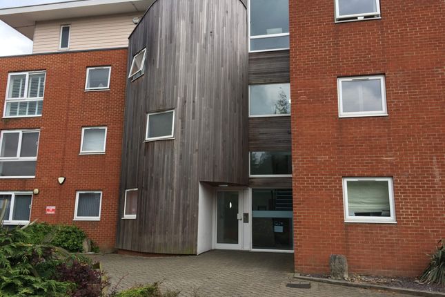 2 Bed Flat To Rent In Plaistow Lane Bromley Br1 Zoopla