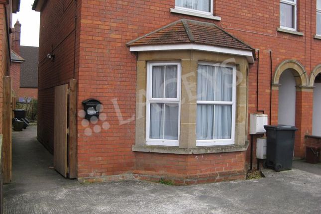 Thumbnail Flat to rent in Hendford Grove, Yeovil