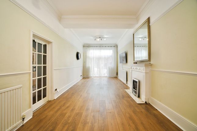 4, Park Road, London photo 2