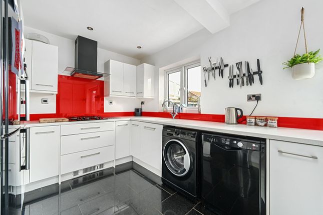 165, Brighton Road, West Sussex photo 4