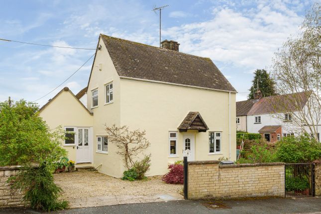 Detached house for sale in Bowling Green Avenue, Cirencester, Gloucestershire