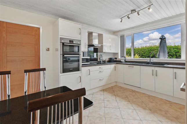 8, Broadlands, York photo 3